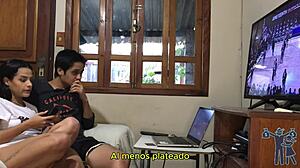 Let Me Watch the Game, Woman, I Can't Stand It Anymore - Subtitled in Spanish