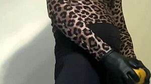 Brazilian young solo fucks papaya fruit first time