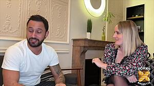 Kelly Blonde Atomique seeks and finds hard sex.