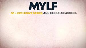 i'm a busty milf lovin' footjobin'