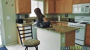 latina teen babe enjoys hot tribbing in hd lesbian play