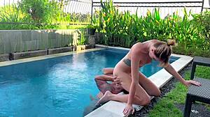 Teen Girlfriend Gets Deepthroat In Pool Outdoor