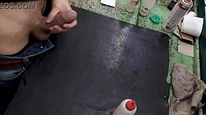 Masturbating on the workbench, a new trend?