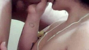 Beautiful Colombian Milf Gives Blowjob, Then Gets Fucked On The Street