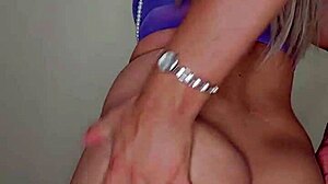 I can't stop thinking about this linda princesa transexual morada, she's stunning!