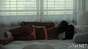 solo beauty gets wild in a hot fingering play