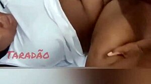 my tasty pussy gets a juicy massage