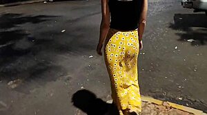 This toy is good for the girl, Eta brinquedo bom da mo�a