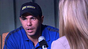 Romana Ryder got her pussy hammered by Tia Layne’s glass toy