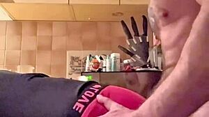 She Gets Ass To Mouth And Huge Cumshot