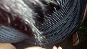 Eu peguei dois paus depois da festa eles me foderam na beira da estrada