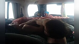 Gőzös autószex a Walmart parkolóban ma