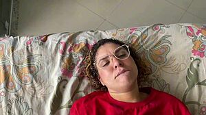 Foot and sex, starting with feet and ending in pussy