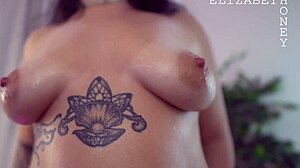 I admire goddess elizabeth's perfect body and worship her beauty