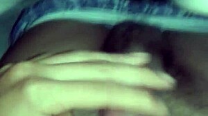 masturbating in bed! what a hot solo session!