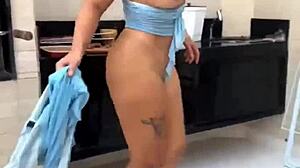 Unprotected ass given to the yakuza in a review