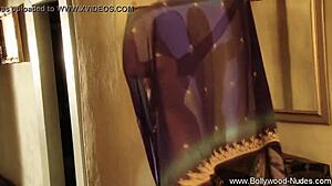 yo, check this exotic lover’s sensual display!