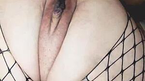 Mature skinny wife gets anal in homemade fun 😏