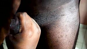 Fucking a big pussy with deepthroat and ball licking action