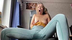 Student hits intense squirt orgasm with experienced milf guide