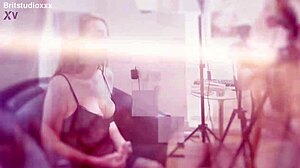 Spanish Milf Enjoys Intense First Time Pussy Eating