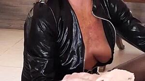 shaving friend's dick in lingerie and heels 😏