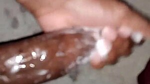 Superdarius shoots sloppy jizz before bedtime