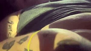 redphoenix masturbates her wet pussy until squirting