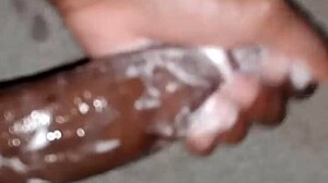 Superdarius shoots sloppy jizz before bedtime