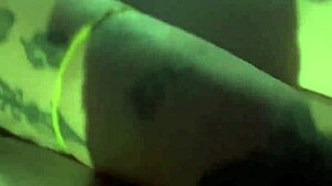 redphoenix masturbates her wet pussy until squirting