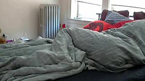 Savana styles gives blowjob to captain america in cosplay