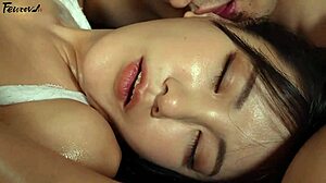 Threesome Lesbian with Milf and Hard Sex Giant Cock