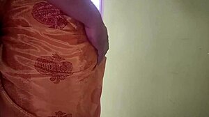sauteli behen ki jawaani kholi har had
