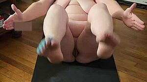 Hot Milf Performs Intense Naked Yoga For Jerking Off