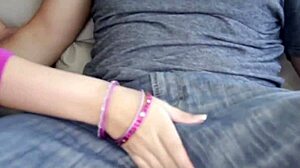 Please sir make me cum hard!