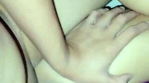 Asian Girl Receives Cum Using Her Armpit in Homemade Clip