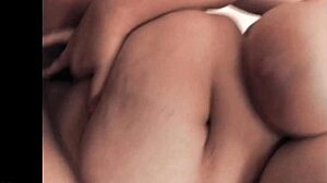 chubby woman with big tits masturbates