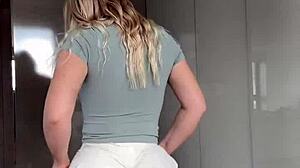 Check out this big ass blonde booty compilation! 😍