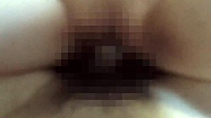 I filmed the intimate sex of a beautiful mature Japanese amateur