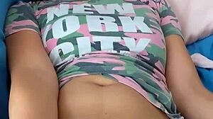 i fuck my favorite dildo in pussy