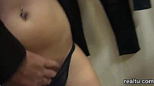 i flash and cum in outdoor toilet in front of arab neighbors