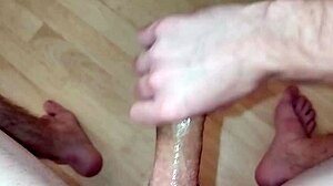 Young Girl Masturbates To Orgasm And Cum