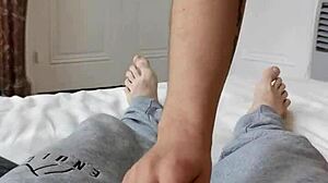 Ma Copine Me Suce Devant Un Porno Amateur Français