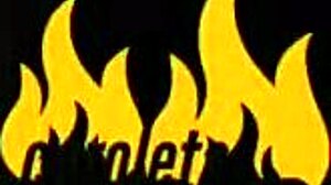 Caroleta Roots in Threesome Gets Horny, Offers Tight Ass