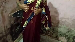 कुंवारी लड़की ने COMPLETE लंड लिया चूत और गांड में