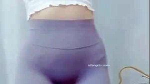 Watch this Asian girl dance with cameltoe?