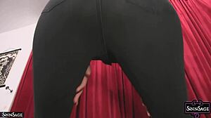 Sinn Sage flaunts perfect tits in steamy striptease