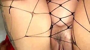 can ya spank my ass while i rub your dick for anal creampie?