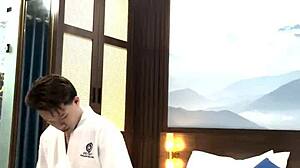 Vietnamese babe and lover get wild and raw now!