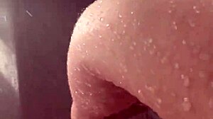 Hot stepsis feels pleasure masturbating in sunny shower.